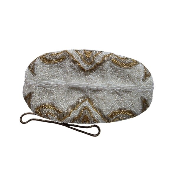 Vintage 70's La Regale Beaded Clutch Bag With Chain Strap & Gold Accents - Picture 3 of 10